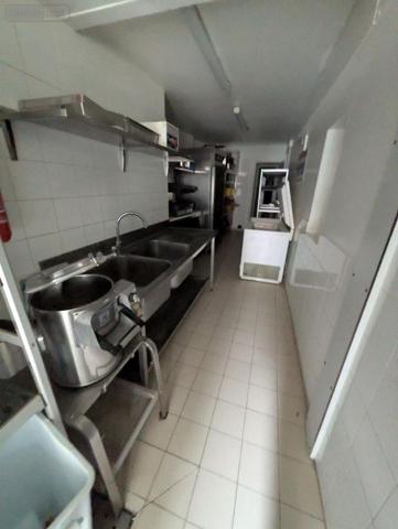 Murs commerciaux à vendre à Bergues dans le Nord (59380), ref : W4048