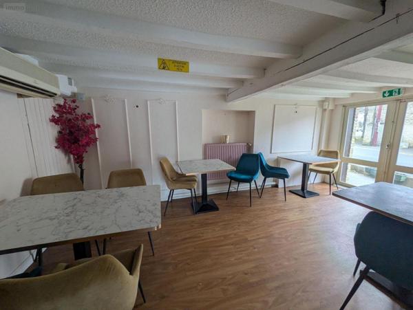 Murs commerciaux à vendre à Bergues dans le Nord (59380), ref : W4048