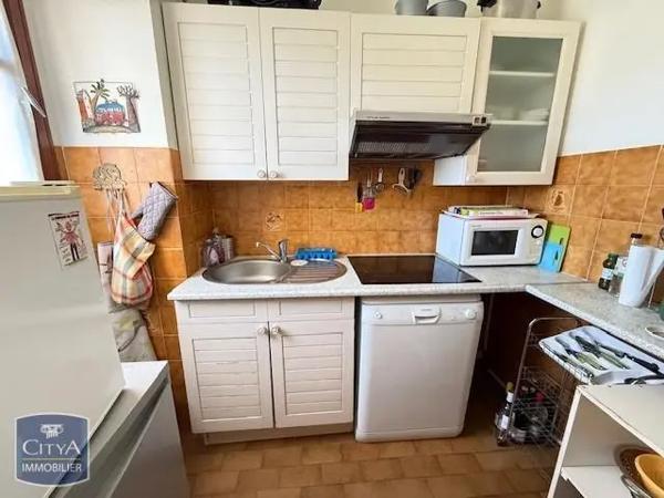 Appartement à vendre 1 pièce 36m² Sanary-sur-Mer (83110)