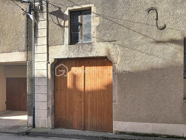 Local de stockage de 60 m²