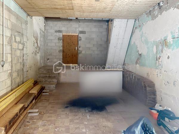 Local de stockage de 60 m²