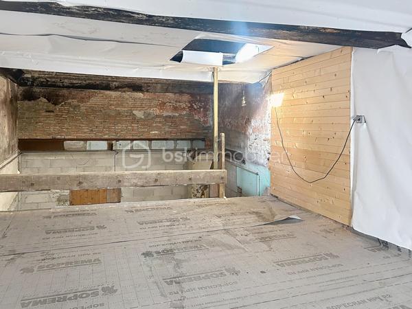 Local de stockage de 60 m²