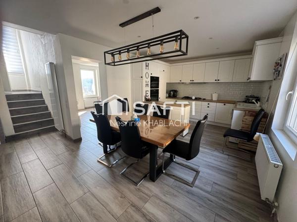 Maison mitoyenne 6ch. 180 m2 entièrement rénovée