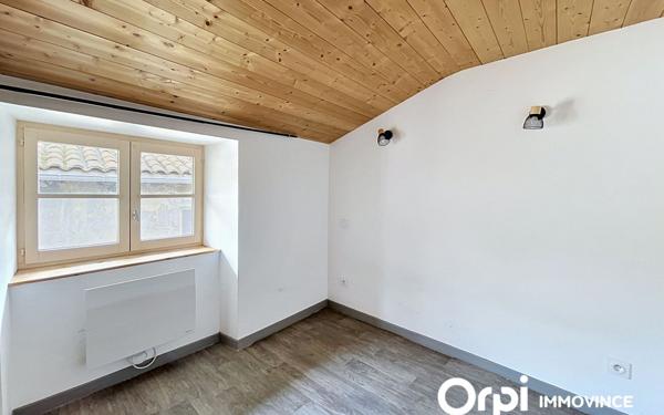 Immeuble à vendre    6 pièces • 150 m2 Saint-Flour