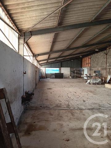 Maison à vendre  1 pièce - 580 m2 ST QUINTIN SUR SIOULE - 63