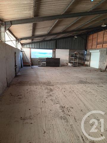 Maison à vendre  1 pièce - 580 m2 ST QUINTIN SUR SIOULE - 63