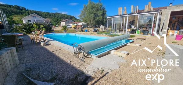 TERRAIN CONTRUCTIBLE 900M2 VIABILISE