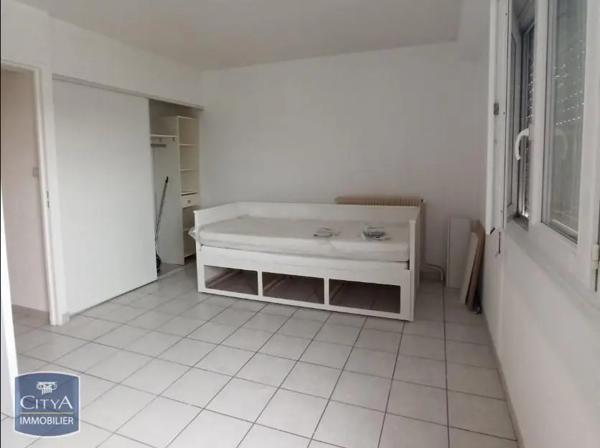 Appartement à louer 1 pièce 27.24m²