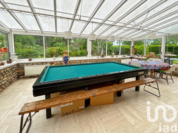 Maison 7 pièces de 140 m² à Vert-Saint-Denis (77240)