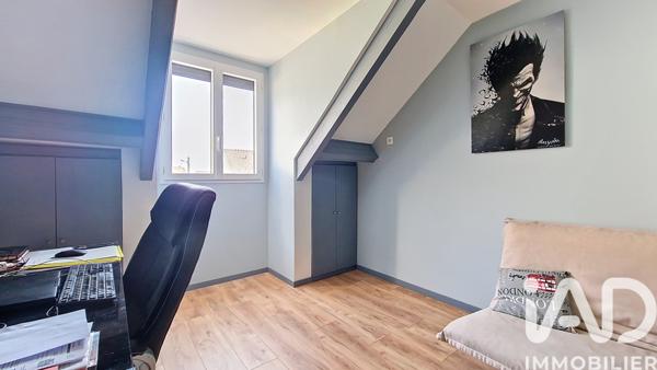 Maison à vendre 7 pièces 139 m² Saint-Fargeau-Ponthierry