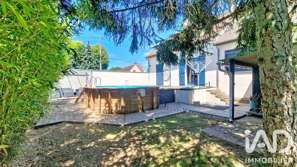 Maison à vendre 7 pièces 139 m² Saint-Fargeau-Ponthierry
