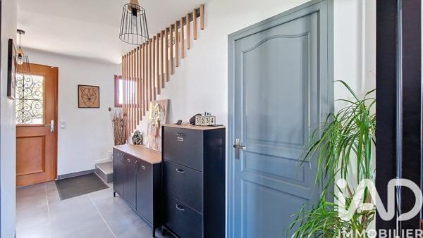 Maison à vendre 7 pièces 139 m² Saint-Fargeau-Ponthierry
