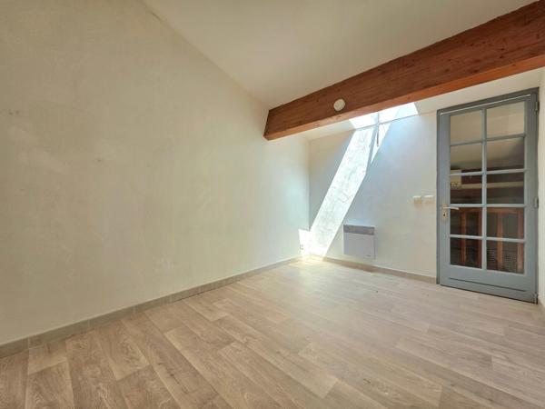 Duplex T3 rénové – Idéal 1er achat ou investisseur