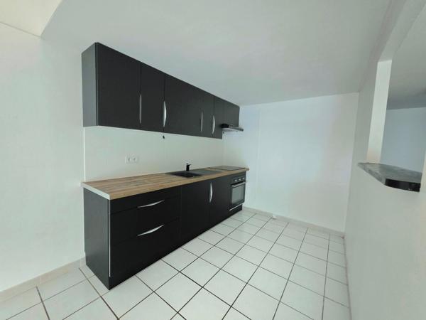 Duplex T3 rénové – Idéal 1er achat ou investisseur