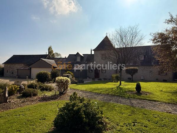 Vente Maison320 m² - 7 Pièces - ARGENTRÉ (53210)