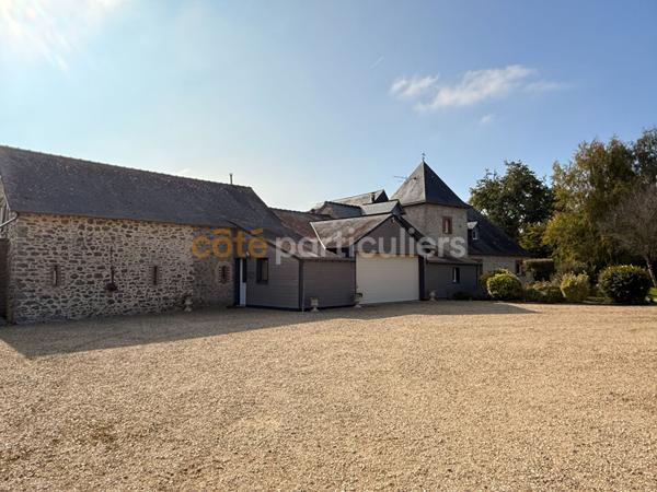 Vente Maison320 m² - 7 Pièces - ARGENTRÉ (53210)