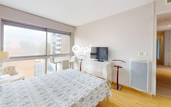 Appartement à vendre    5 pièces • 140 m2 Toulouse