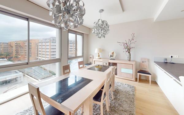 Appartement à vendre    5 pièces • 140 m2 Toulouse