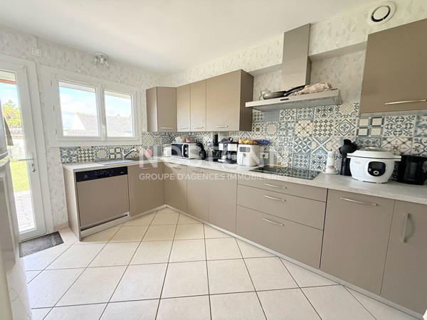 A vendre - Maison plain-pied - Doué la Fontaine- 4 pièces - 98.08 m2 - D6044