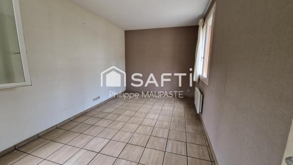 a 2mn des commerces et écoles