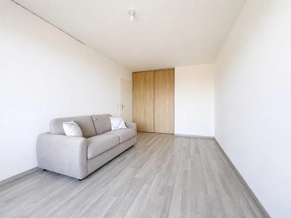 Gaillard – Appartement meublé avec balcon et parking, aux portes de Genève