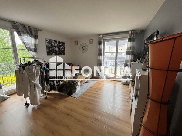 À vendre Appartement 4 pièces 74 m² - Savigny-le-temple 77176