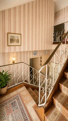 Auray Centre-Ville - Maison familiale de plus de 150 m² avec sous-sol total et jardin