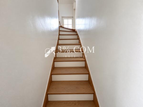 Maison 5 pièce(s) 3 chambre(s) 105 m²