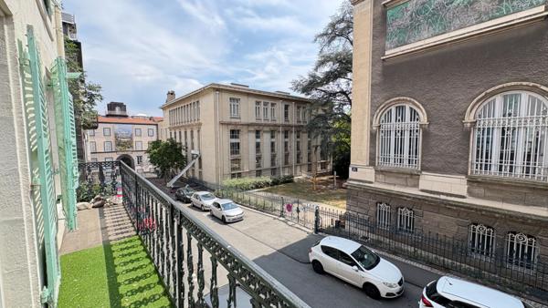 Appartement à la location type T2bis - Clermont Ferrand - Meublé