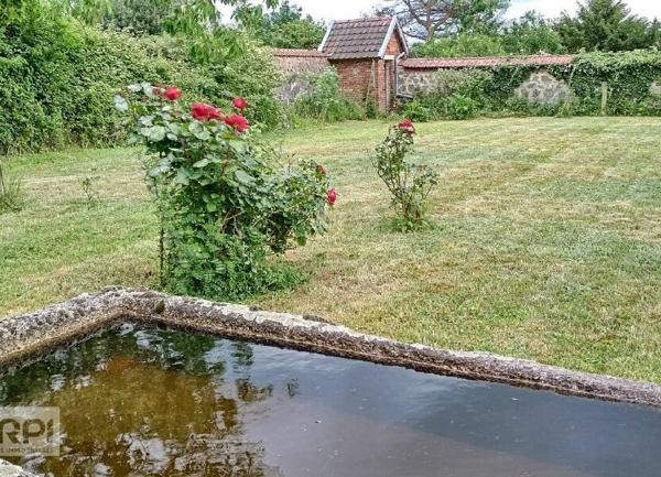 Maison à vendre    6 pièces •  Montmarault