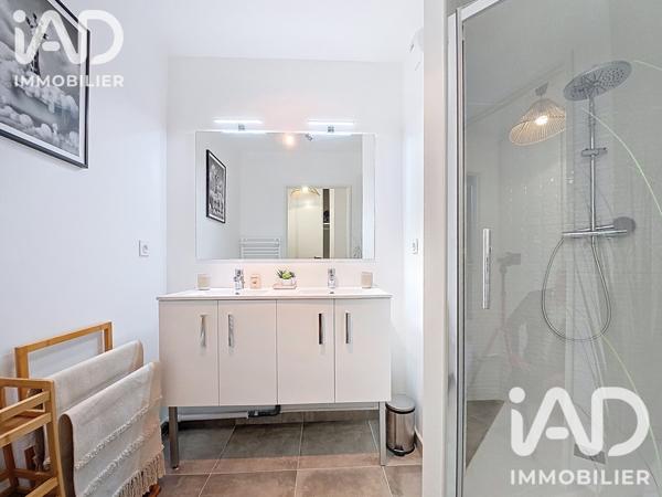 Location appartement 2 pièces 51 m² Saint-Raphaël