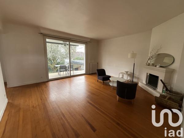 Maison 7 pièces de 150 m² à Pau (64000)
