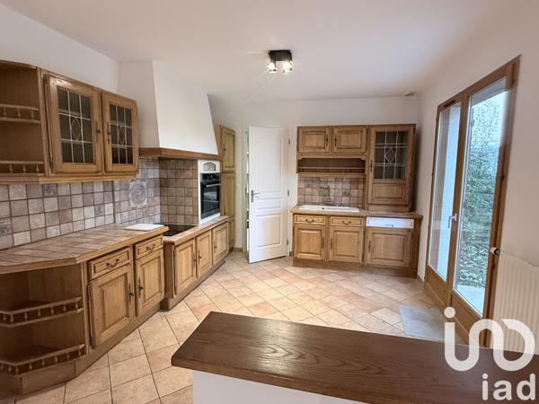 Maison à vendre 10 pièces 150 m² Viry-Châtillon