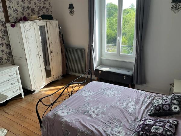 Maison à vendre de 118 metre carre SAINT BARBANT (87) 139 500€