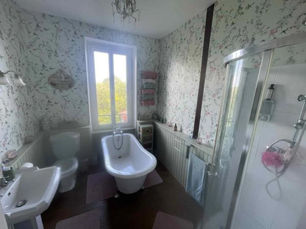 Maison à vendre de 118 metre carre SAINT BARBANT (87) 139 500€