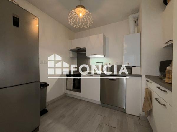 Location Appartement 4 pièces 83.09 m² - 2 CHEMIN DE FEYZIN Venissieux 69200