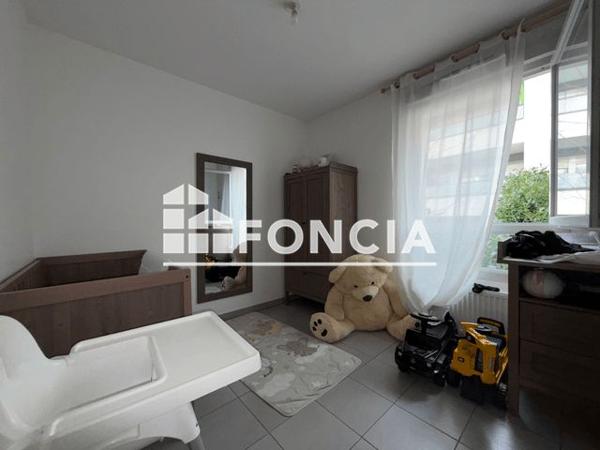 Location Appartement 4 pièces 83.09 m² - 2 CHEMIN DE FEYZIN Venissieux 69200