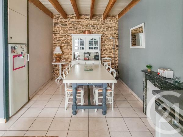 Maison à vendre  5 pièces - 143 m2 MEILLAC - 35