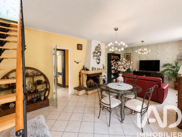 Maison à vendre 5 pièces 120 m² Sainte-Geneviève-des-Bois