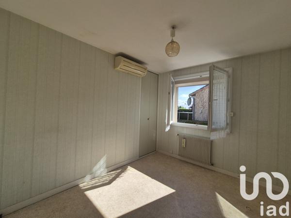 Maison 4 pièces de 90 m² à Thouars (79100)