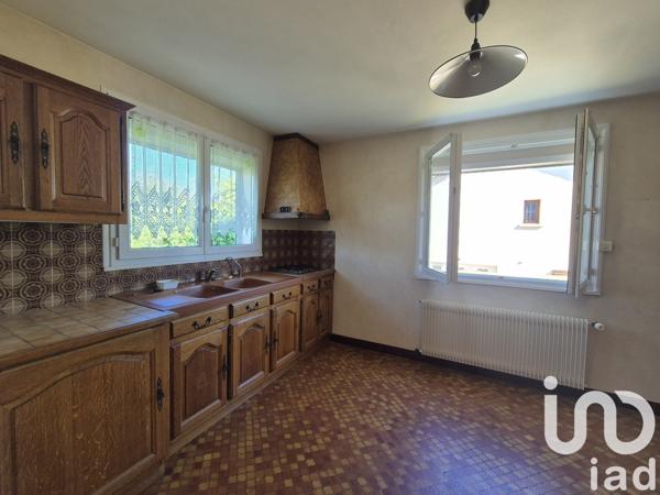 Maison 4 pièces de 90 m² à Thouars (79100)