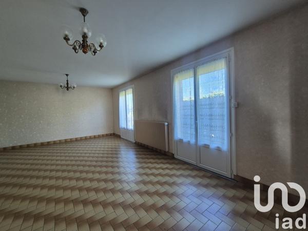 Maison 4 pièces de 90 m² à Thouars (79100)