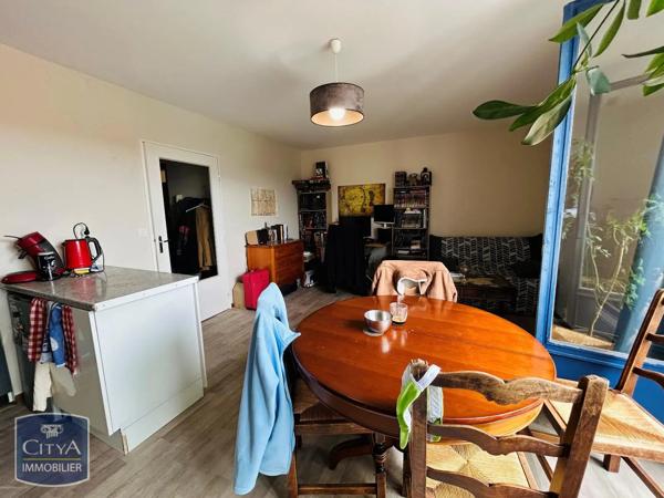 Appartement à louer 1 pièce 32.41m² Chartres (28000)