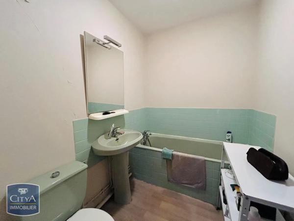 Appartement à louer 1 pièce 32.41m² Chartres (28000)