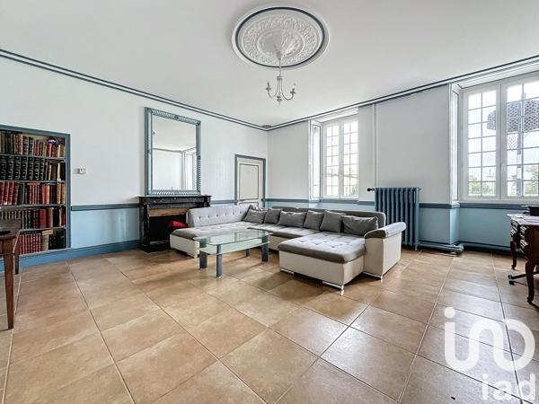 Maison à vendre 14 pièces 540 m² Mauzé-sur-le-Mignon