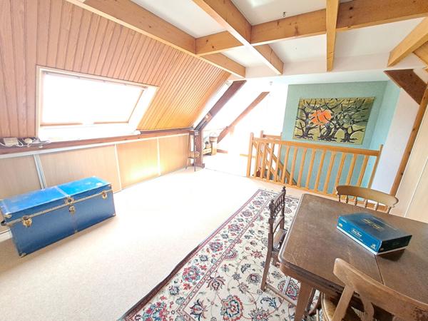 Concarneau Belle maison de 165 m² avec vue mer sur un sous sol complet en excellent état