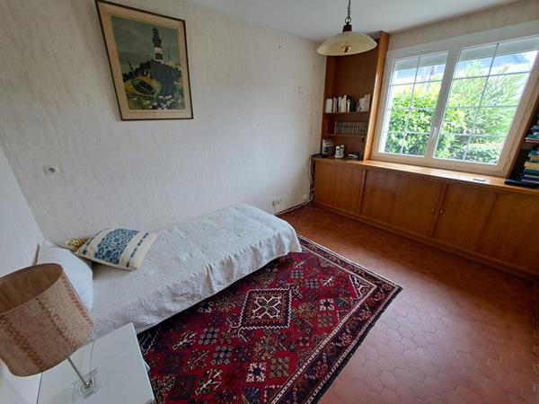 Concarneau Belle maison de 165 m² avec vue mer sur un sous sol complet en excellent état