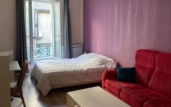 Maison à louer    3 pièces •  Nevers