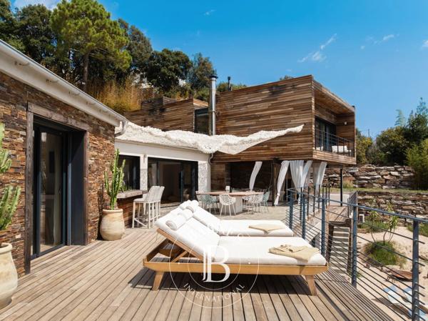 Erbalunga, Villa 7 Chambres -  427 m² à vendre