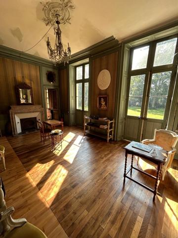 Maison à LE MANS, 72000 - 16 pièces 400m²